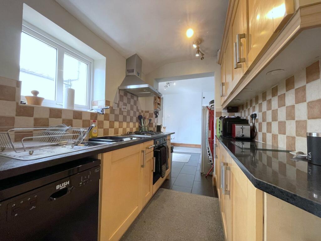 Fitted Kitchen