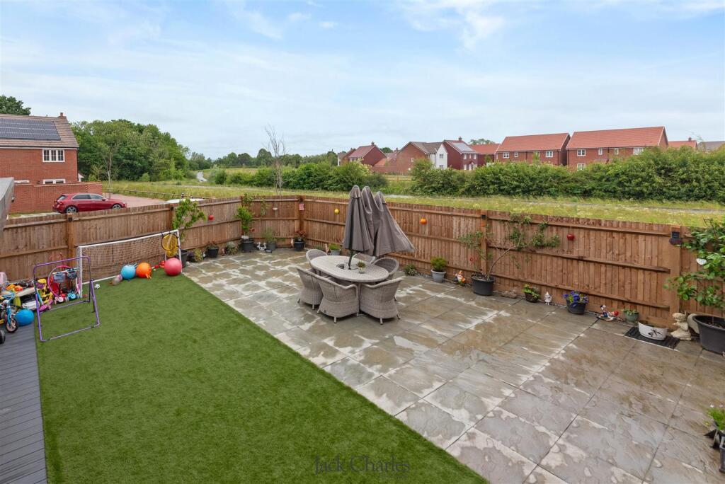 19 Tully Drive 39.jpg