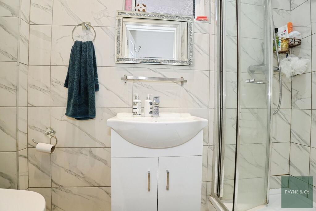 Ground Floor Shower/Wc