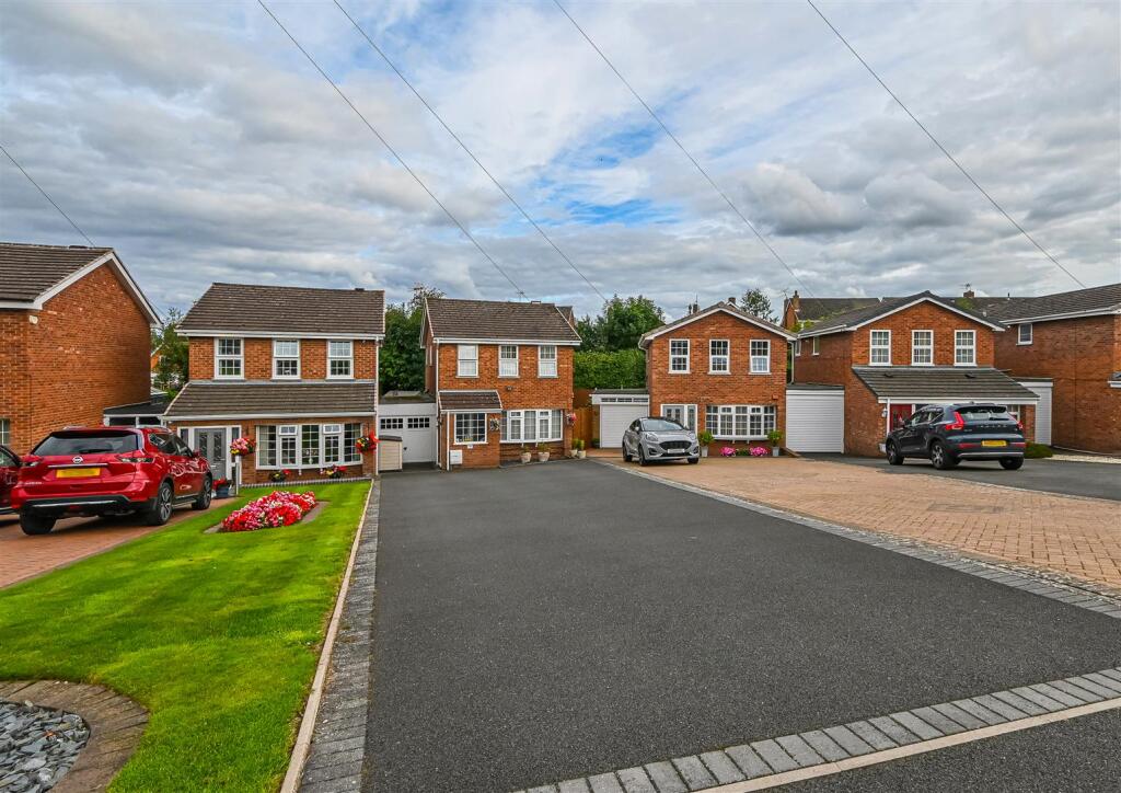 16 Dunval Road-16.jpg