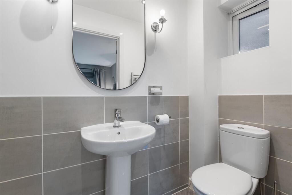 Ensuite.jpg
