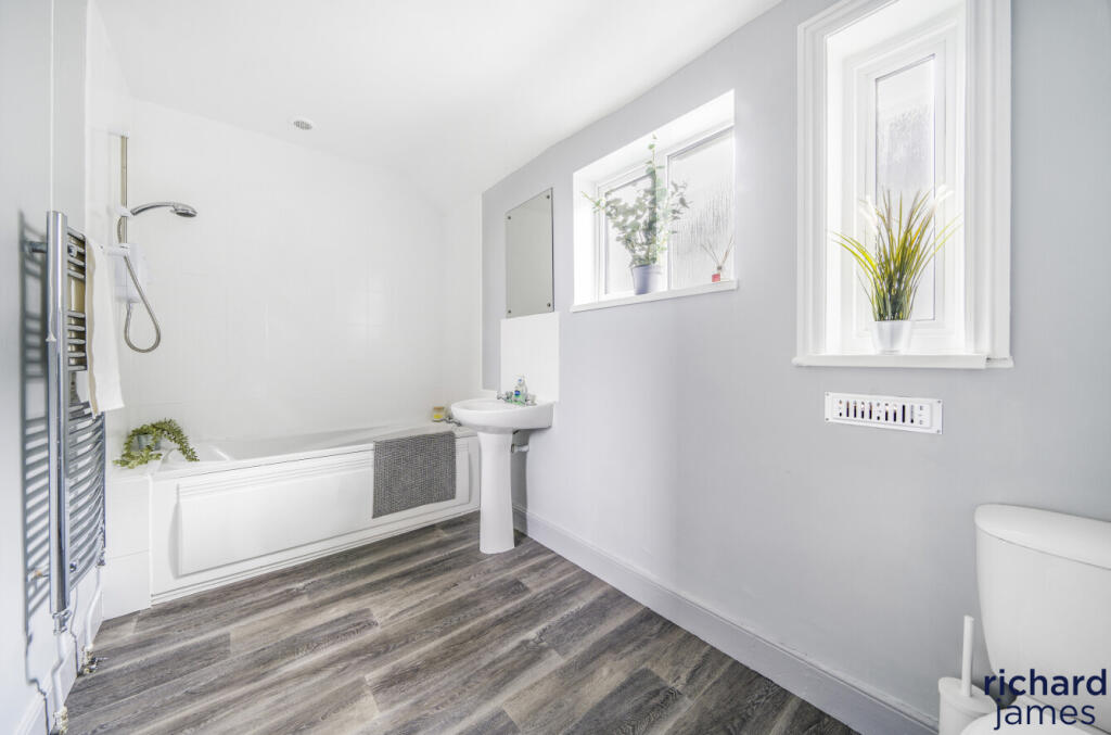 87f26cfc-033c-404...