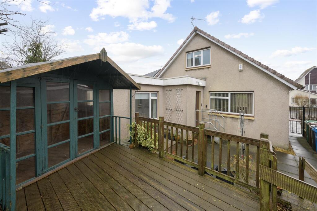 16BogwoodDrive036.jpg