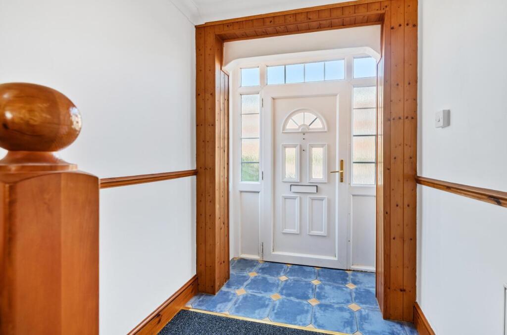 -6813974502ace-l-1287079 (12).jpg