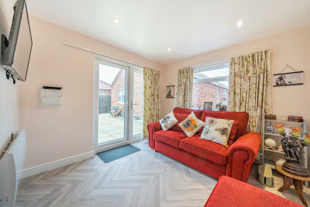 2nd view STUDIO or SELF CONTAINED BEDSIT.jpg