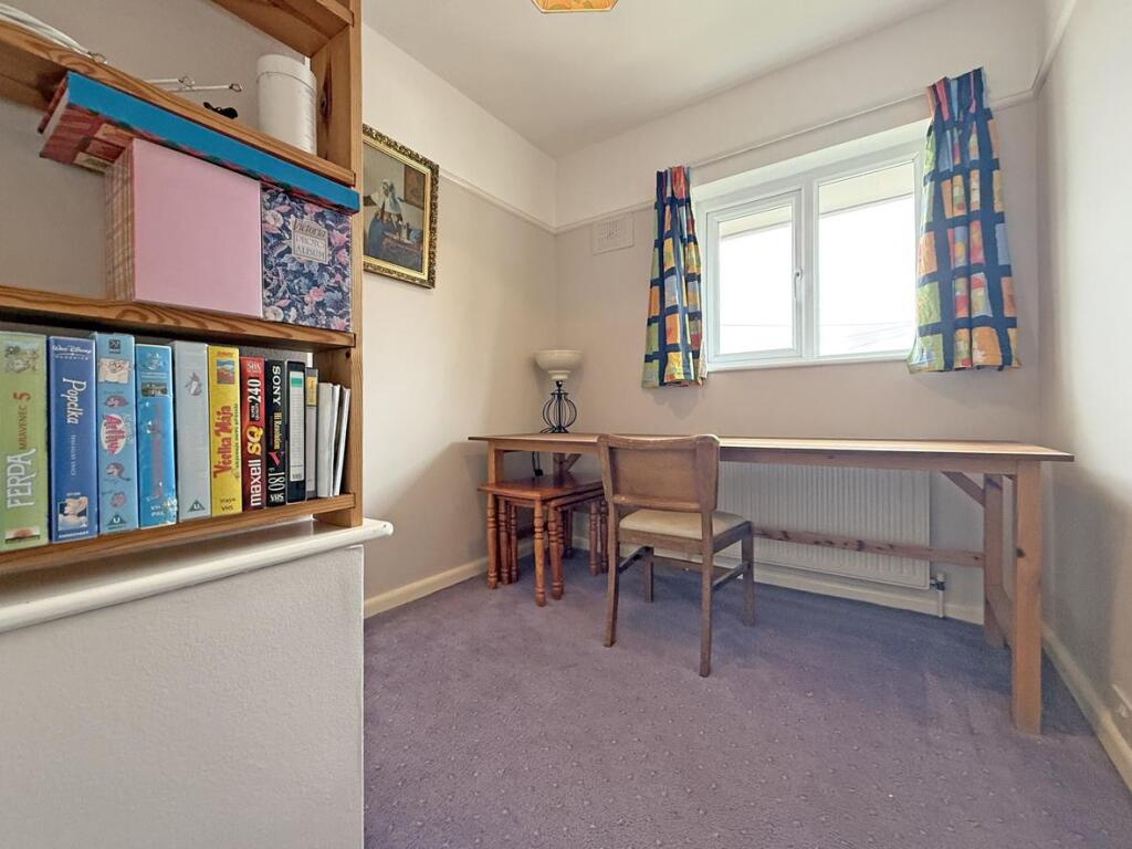 Tor Road 47 - Bedroom Three.jpg