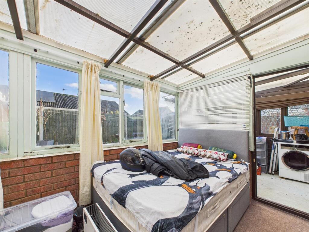 Sun room 1