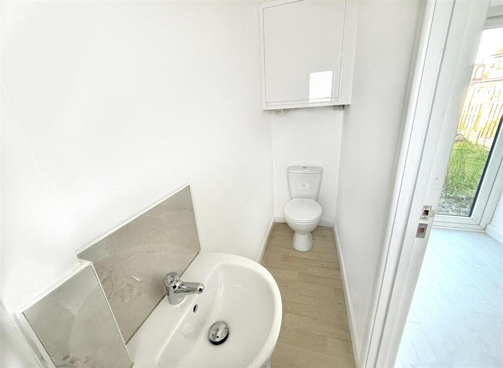 CLOAKROOM