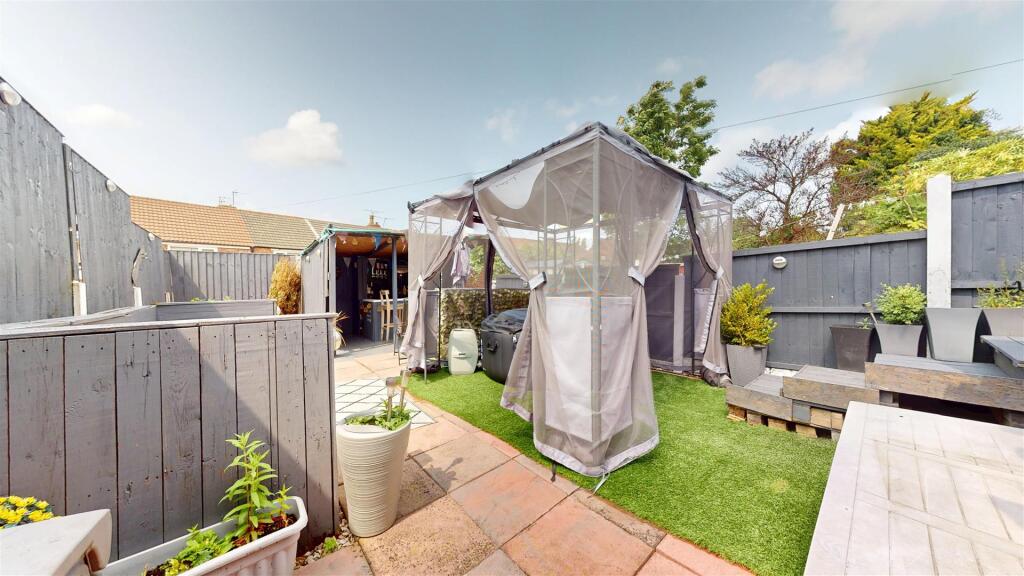 Roland Avenue Rear Garden