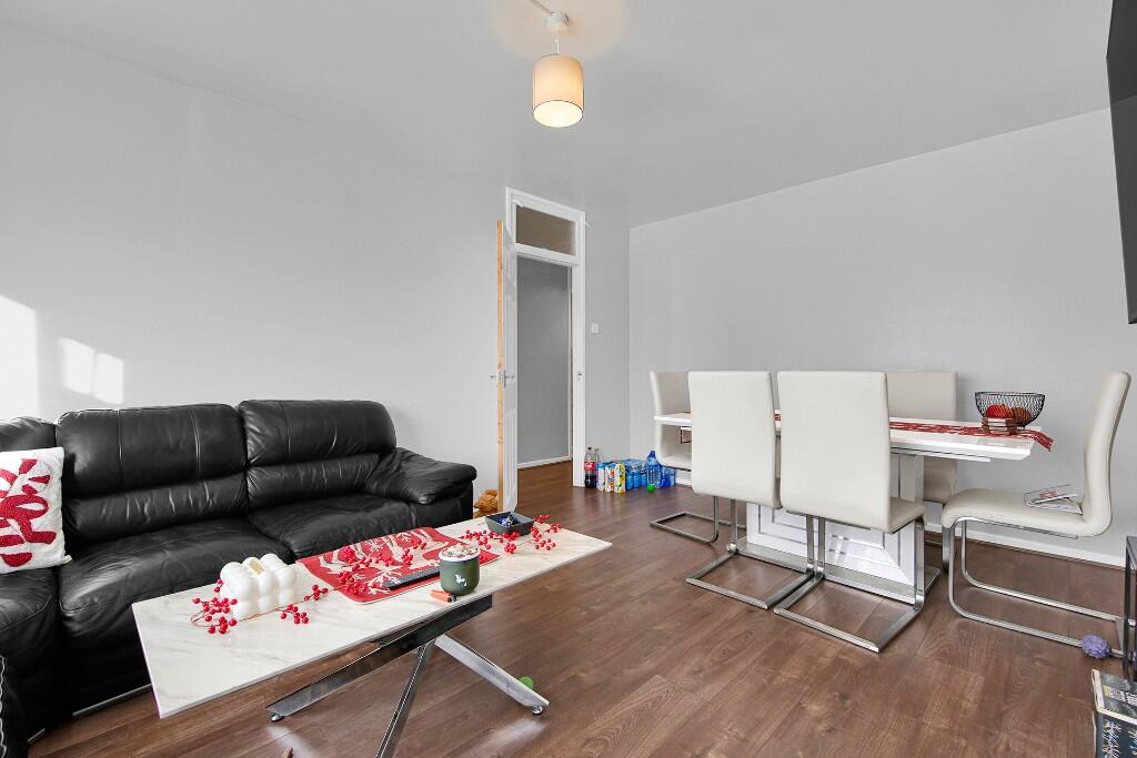 Heathfield, London, E4
