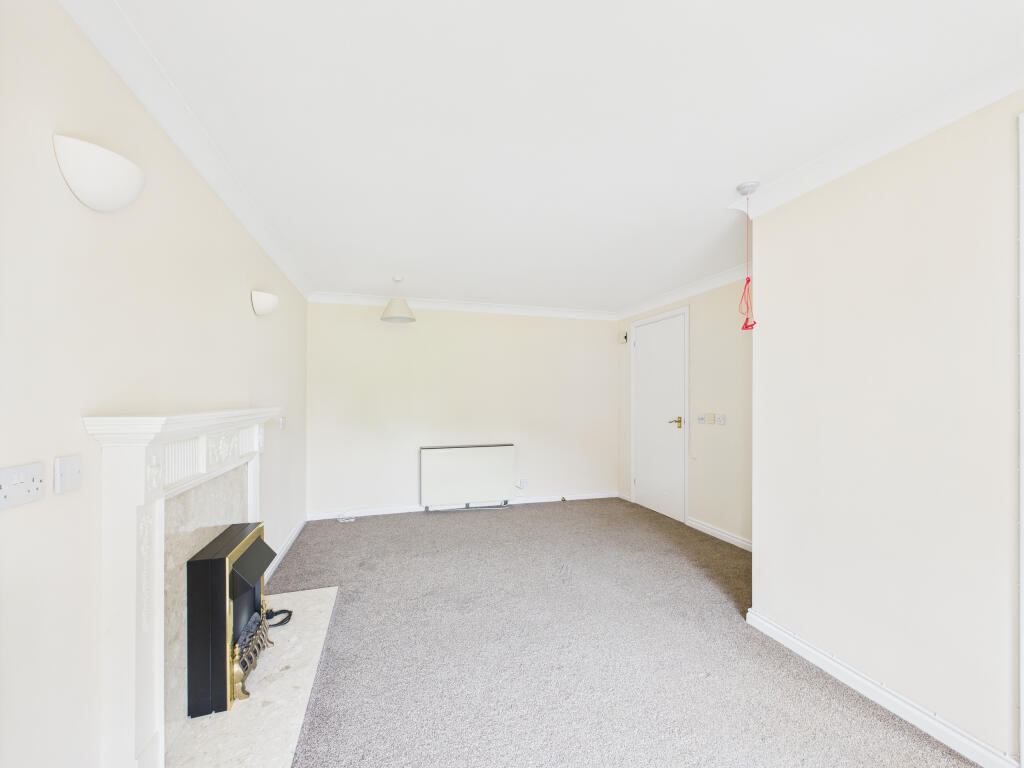 LIVING ROOM 2 (1)