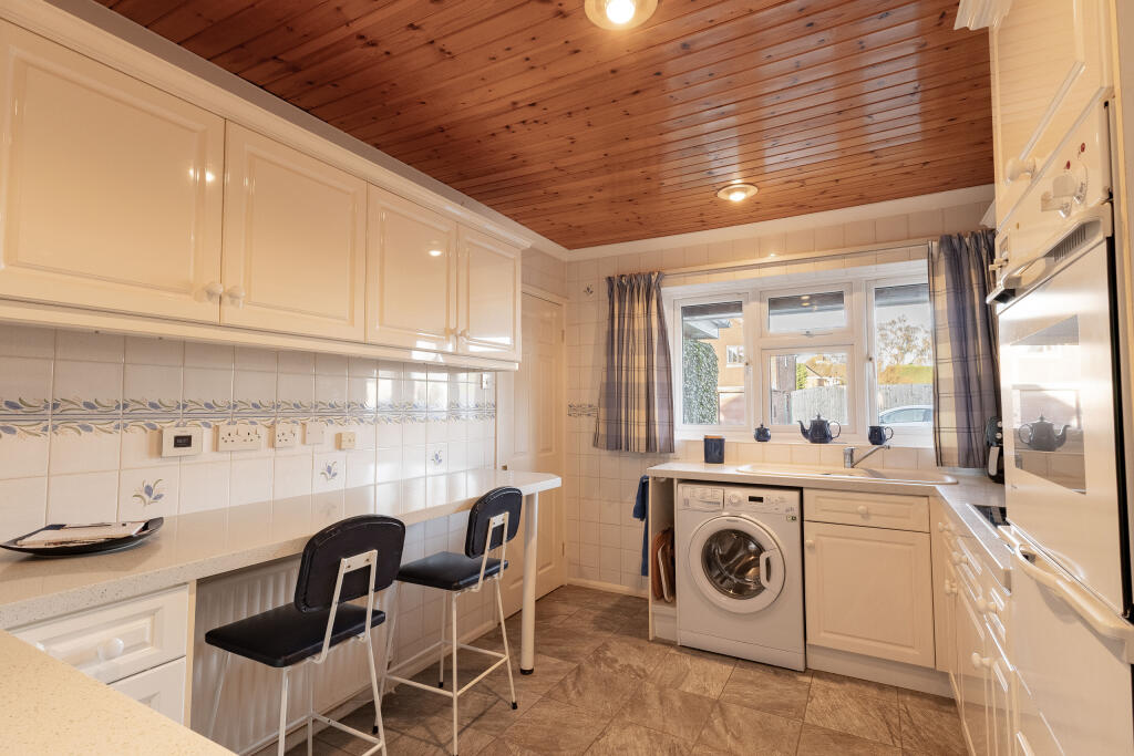Kitchen (2)