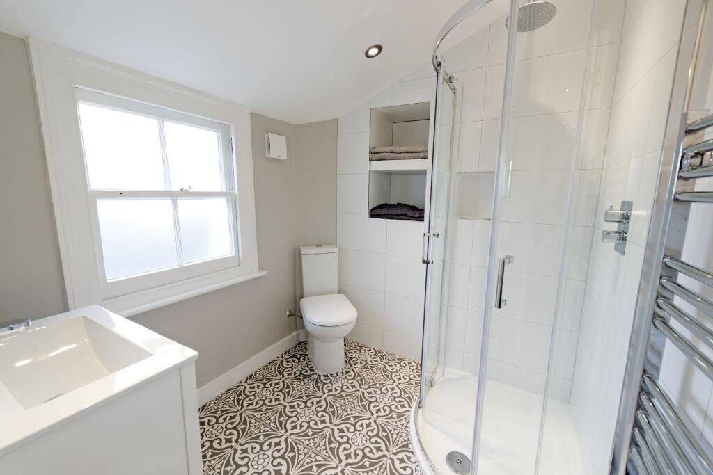 Photo 01