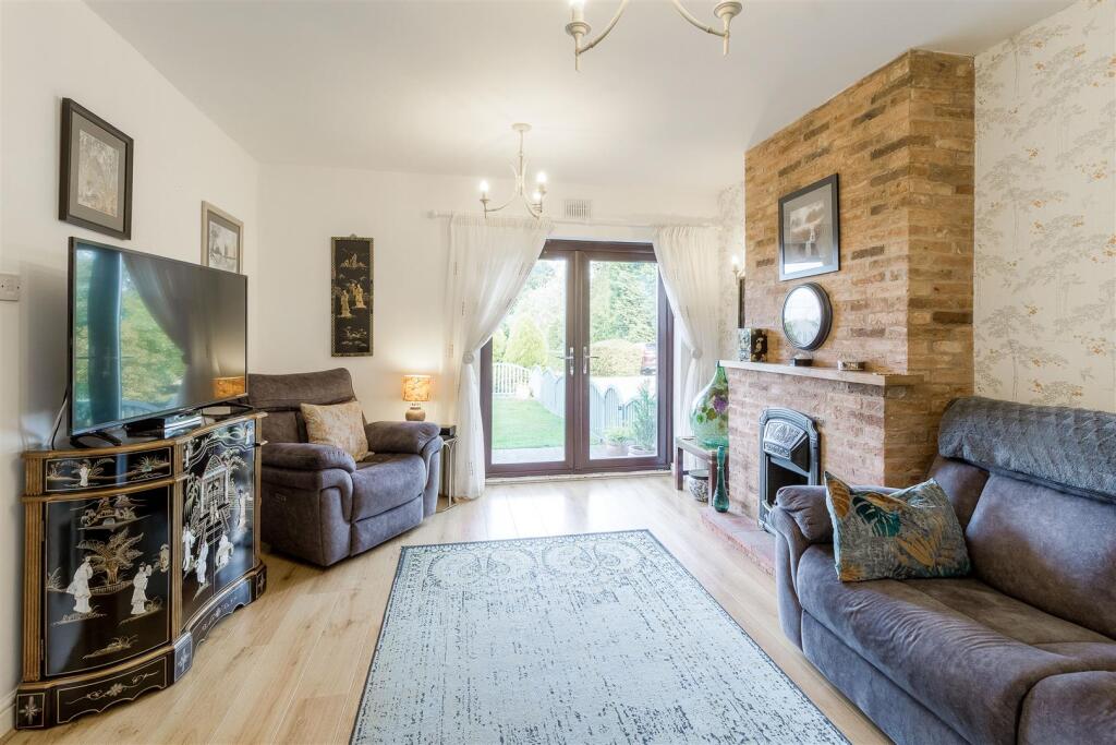 7 Weston Hall Stables, Bulkington
