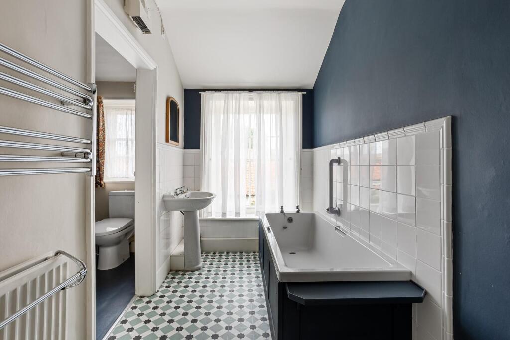 Holmside Internals-15.jpg