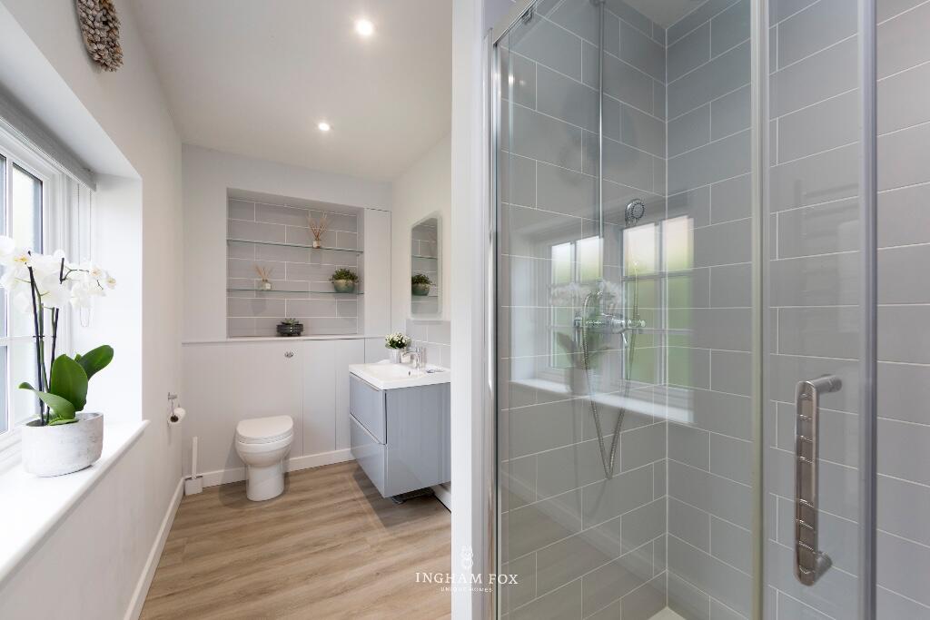 Bedroom 1 En-Suite
