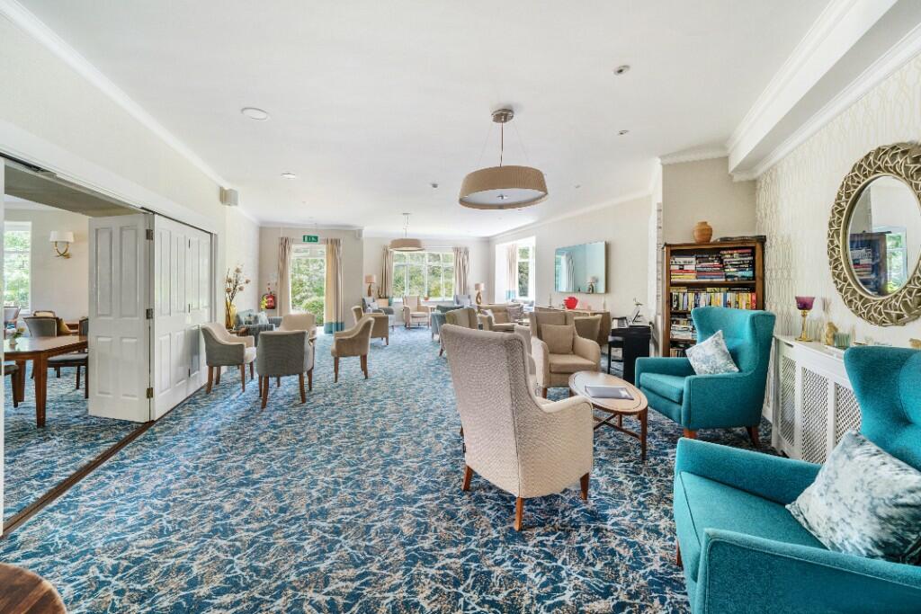 Owners' Lounge