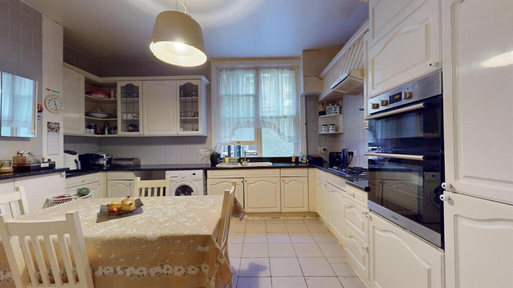 65SMMkitchen3.jpg