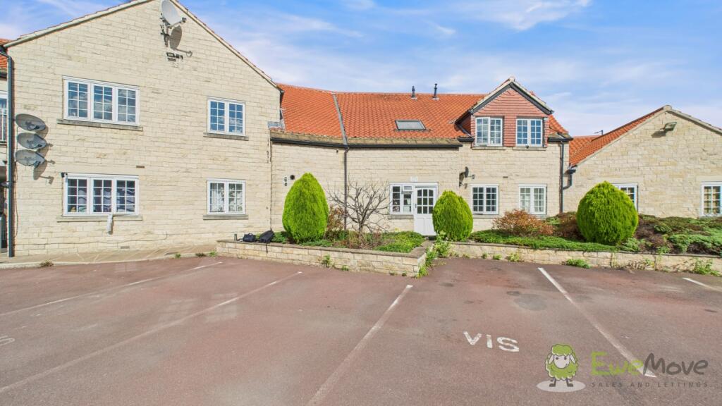 CAM03669G0-PR0032-STILL013