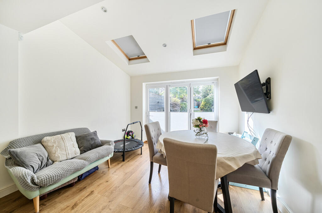 1350485-13-68c048...