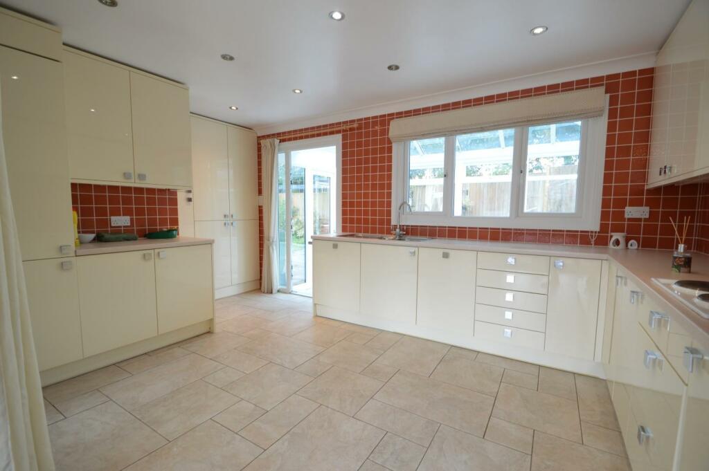 Windy Cottage kitchen breakfast room.JPG