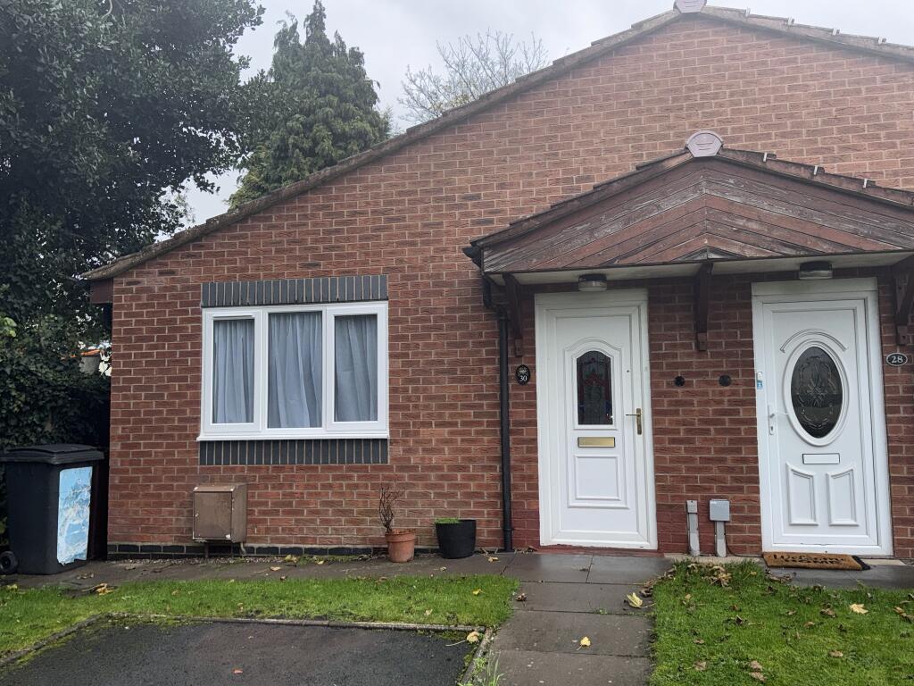30 Barn Green, Wolverhampton, WV3 7AY