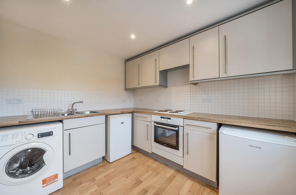 1344837-8-68a8786...