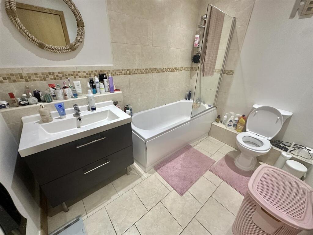 Bramleys Estate Agents - Independent Chapel - Heck