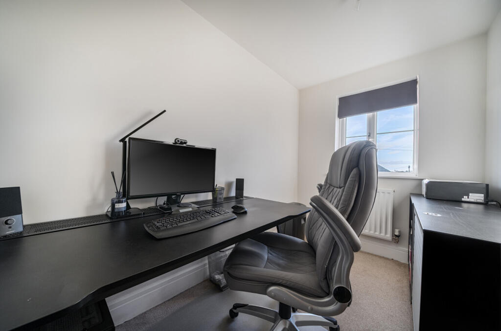 1395338-5-695e2e5...