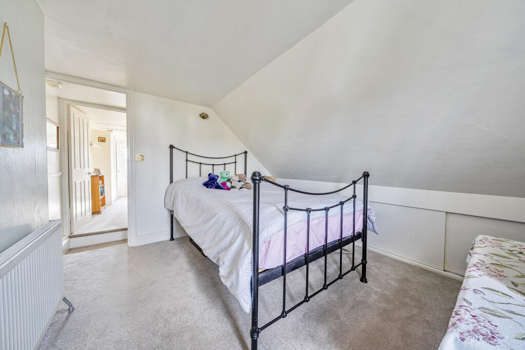 1348399-5-68bef56...