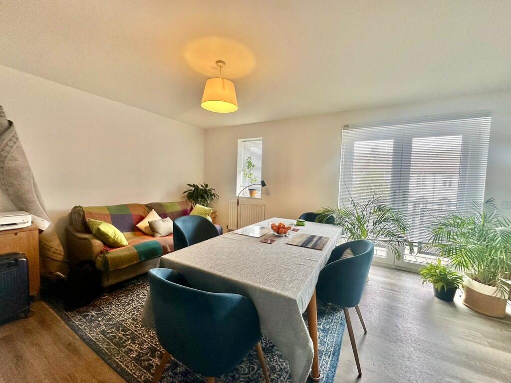 9d8471b7-643c-415...