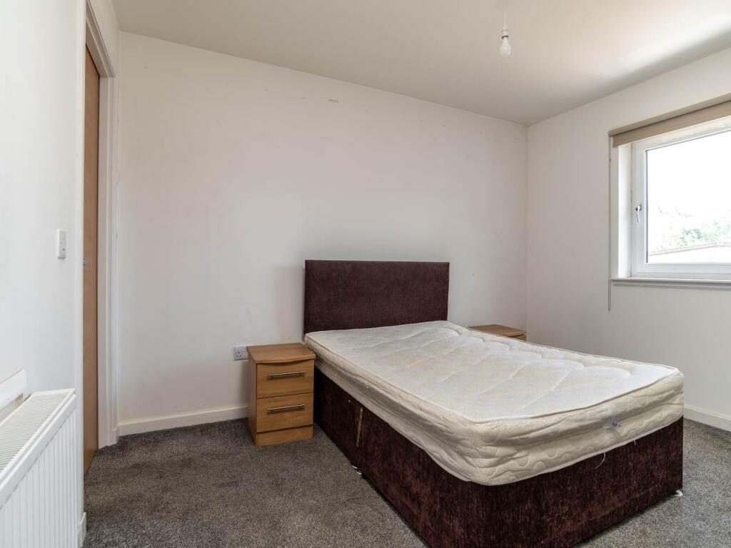 74857_SQFT_5E_Duff_S