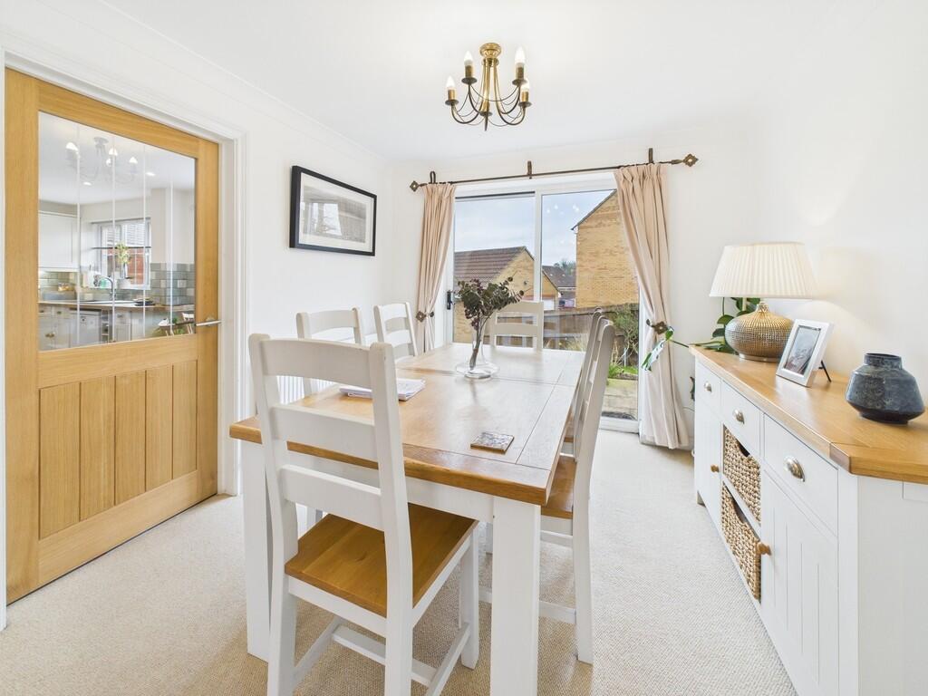 CAM02089G0-PR0429...