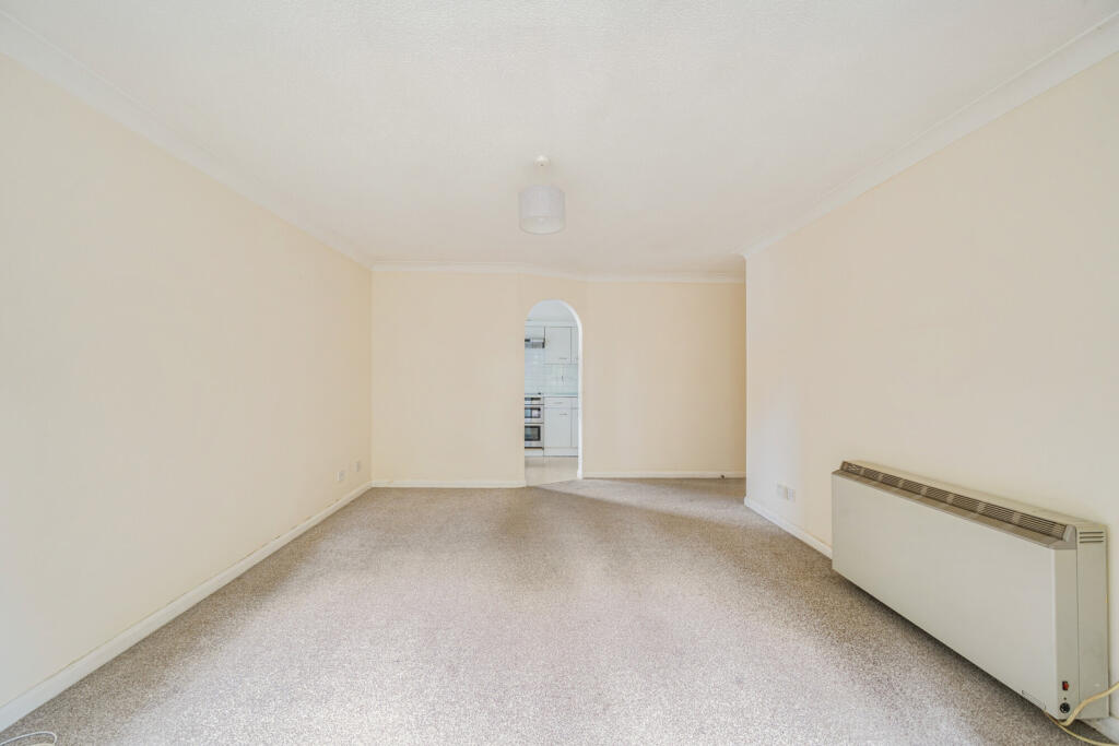 1319945-5-68653b8...