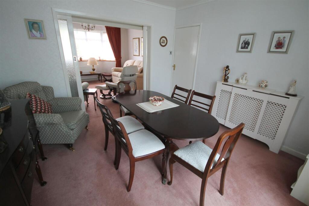 HR Dining Room iii.JPG