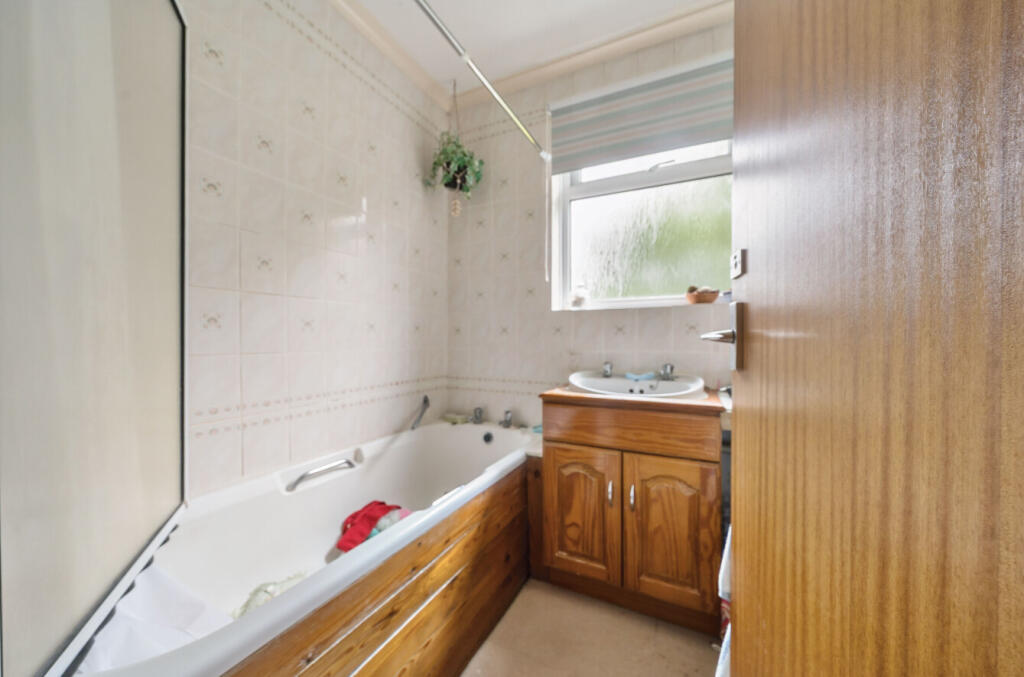 1314813-9-685d4de...