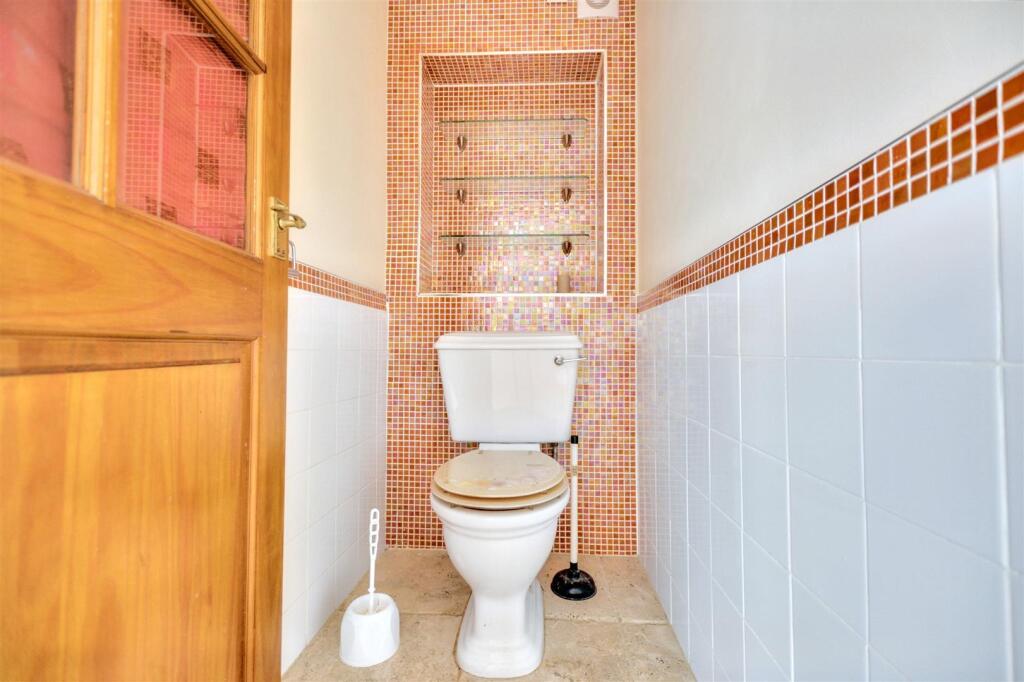 WC.jpeg