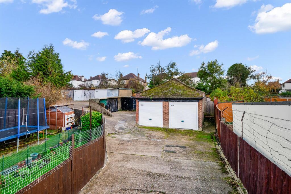 Daniels_71 Bryan Avenue, Willesden_16.jpg