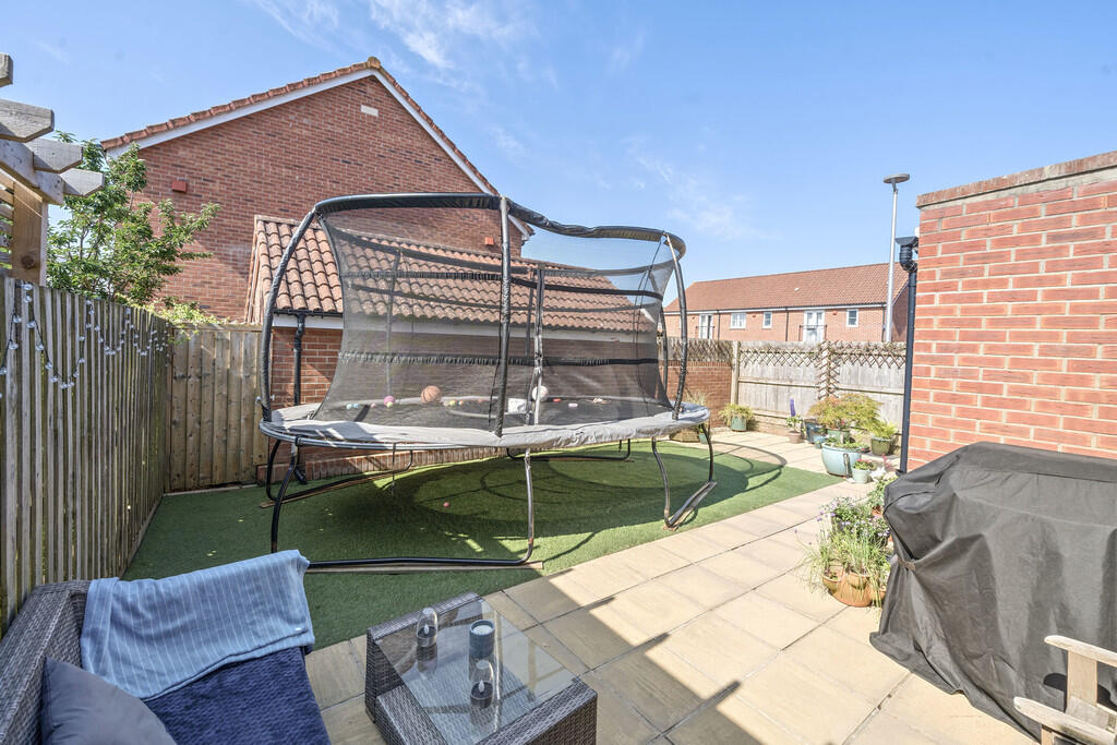 1296998-3-682c4a2...