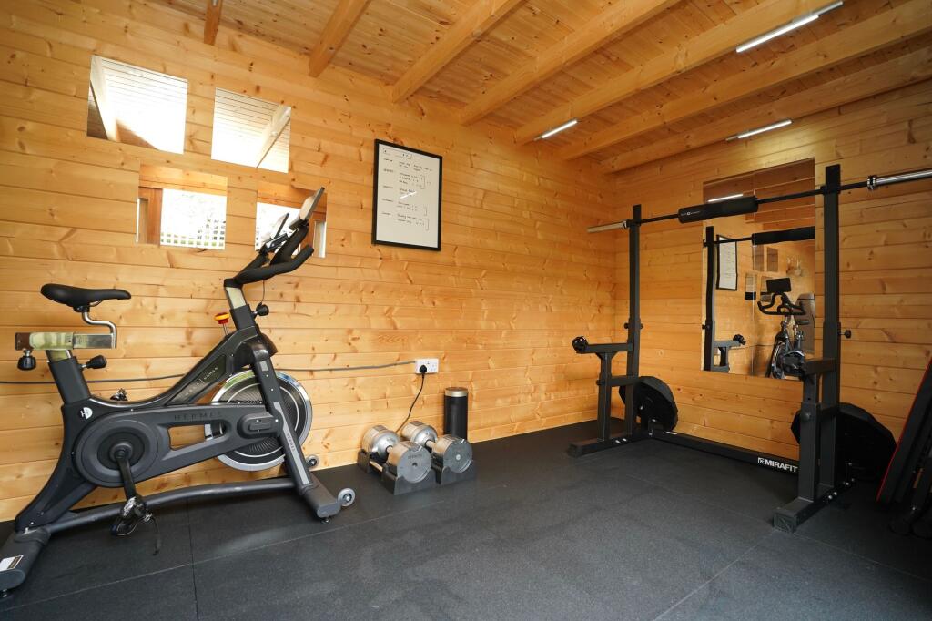 Cabin/Home Office