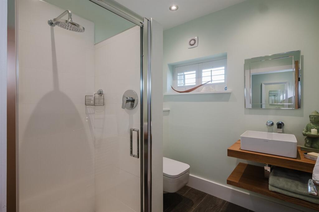 En-Suite Shower Room