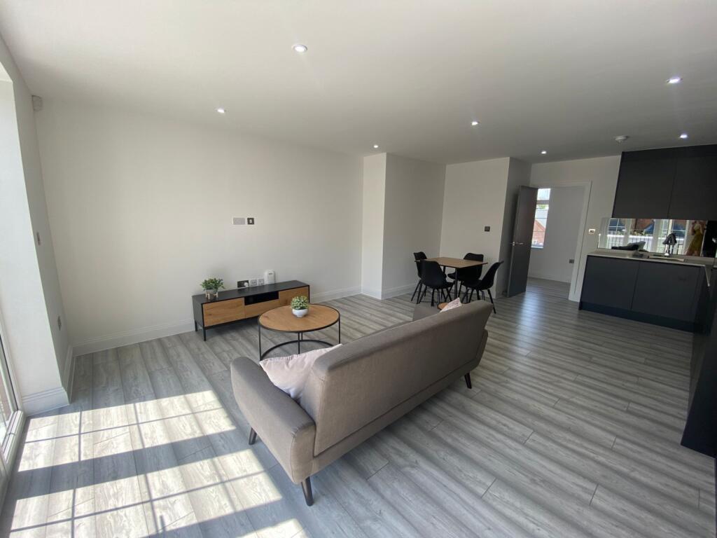 Lounge 3