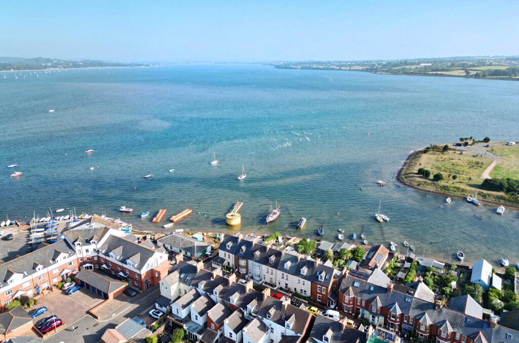 1325671-4-6883b54...