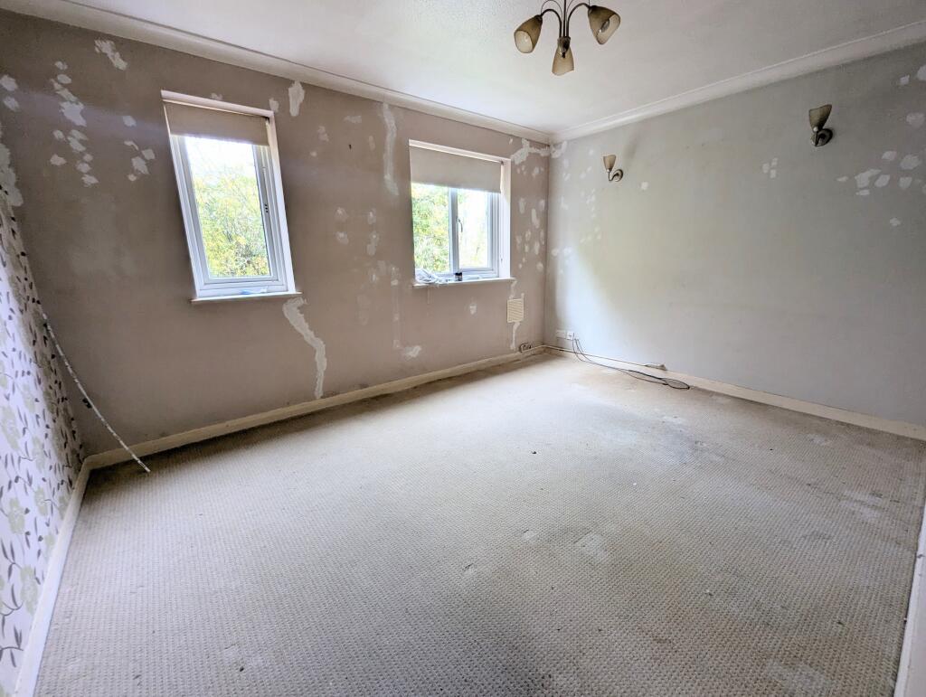 1000034298 T202511061021.jpg