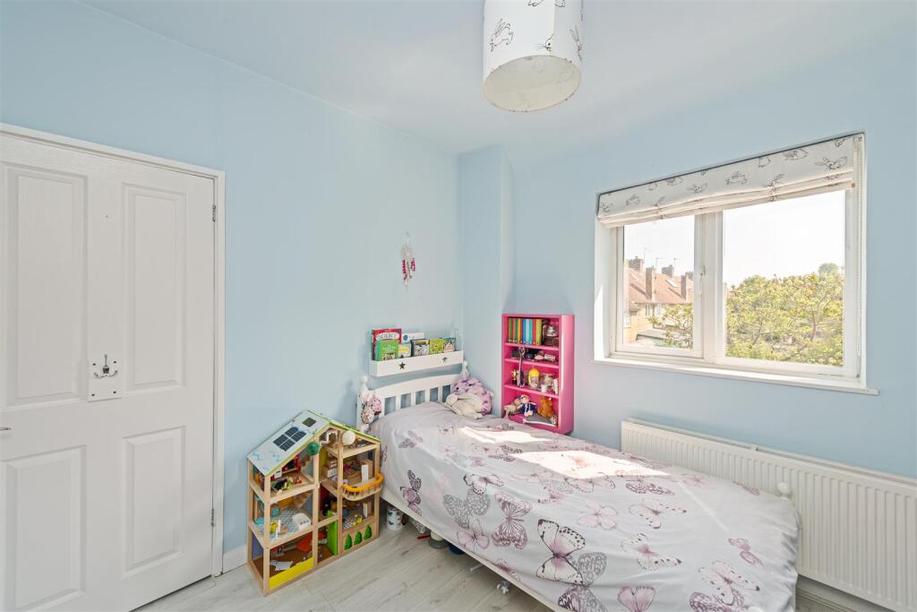 Dover House Road Hi-24.jpg