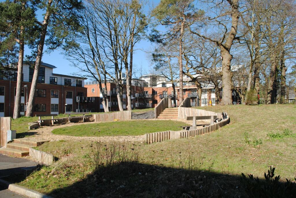 Photo 05