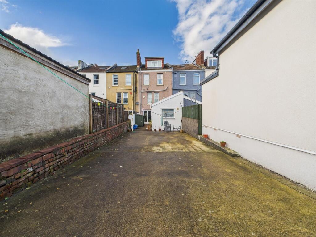 11- HMO and Building Plot for Auction, Southville.