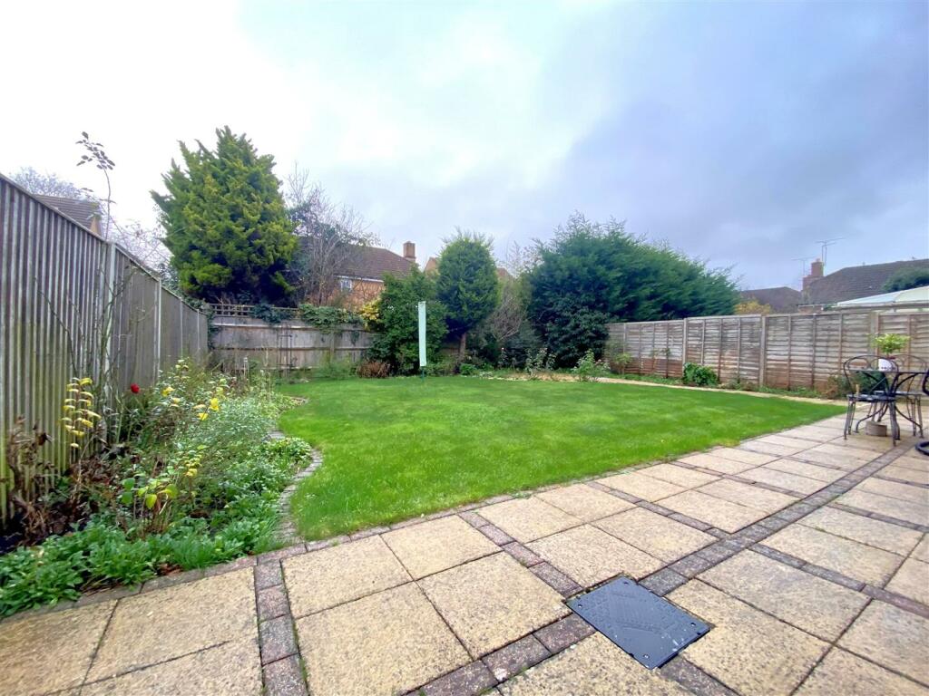 garden.jpg