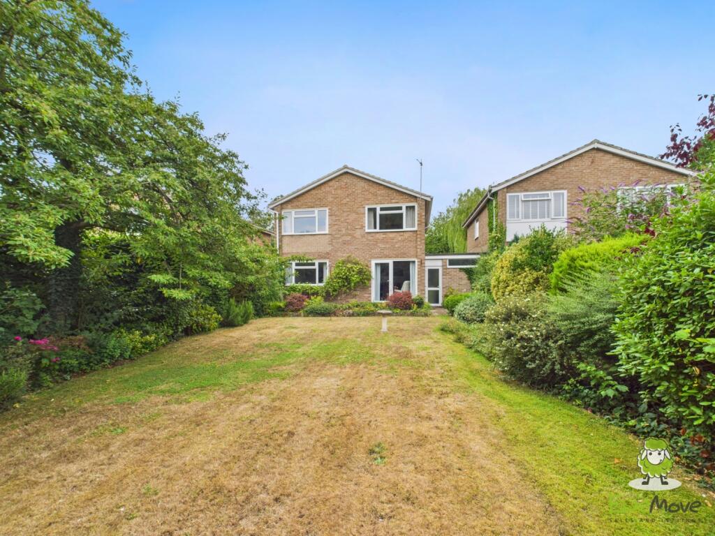 EweMove Estate Agents Basingstoke - Coniston Road 