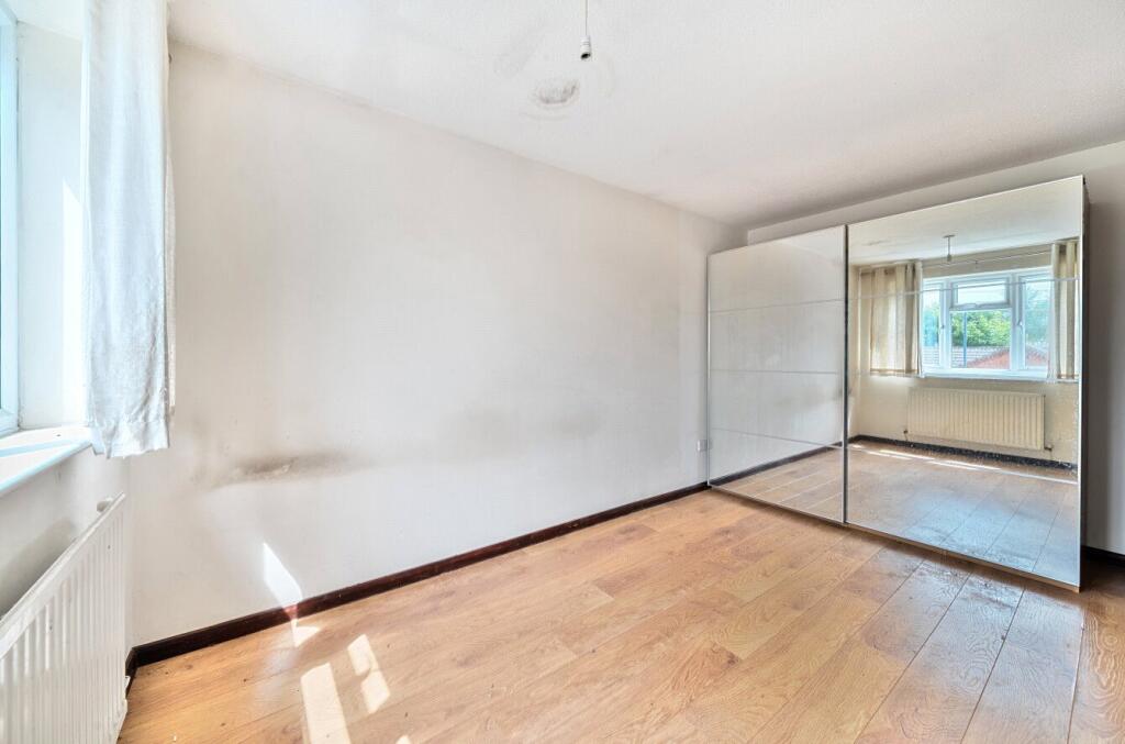 1305155-19-684ac1...